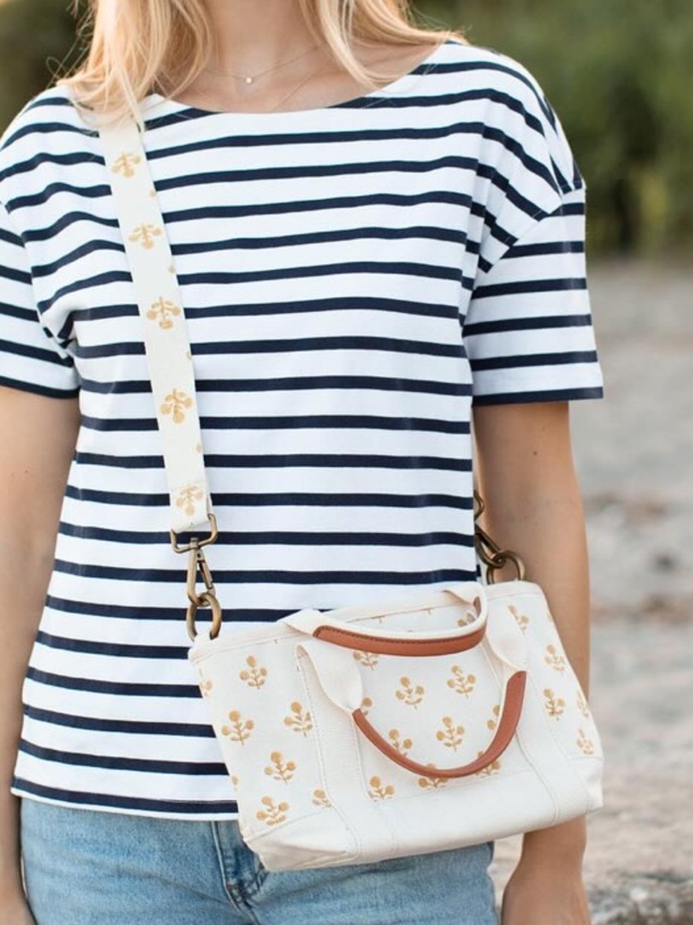 Marea by Liz Joy Floral Embroidered Crossbody Bag - White/Tan canvas & cowhide